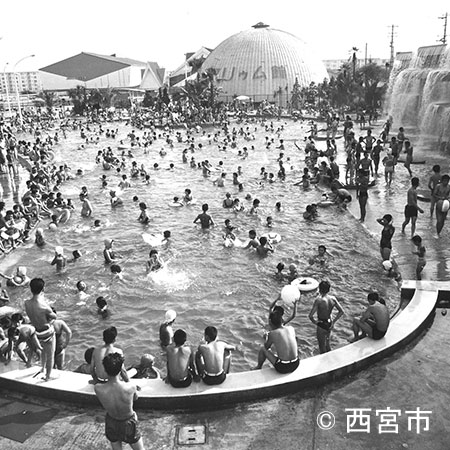 「甲子園海水浴場」閉業（代替として前年1964年から阪神パークに「デラックスプール」開設）
