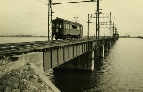 901形（下り尼崎方面）