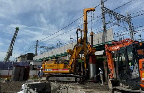 地中の障害物を撤去（伝法駅周辺）