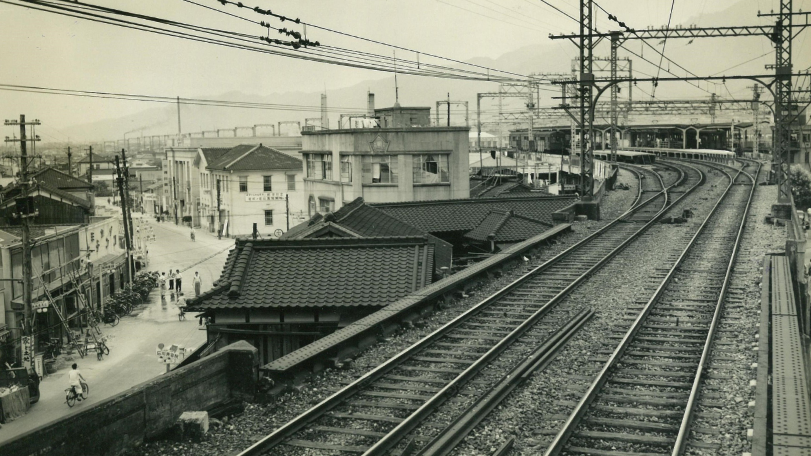 高架完成（1929年）後の御影駅付近