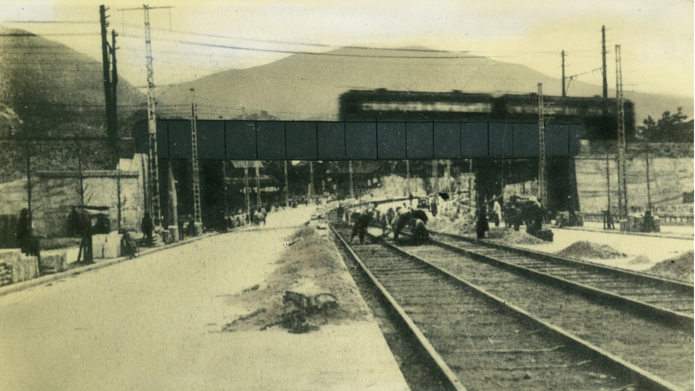 国道線工事中の写真（西灘）＜1927年＞